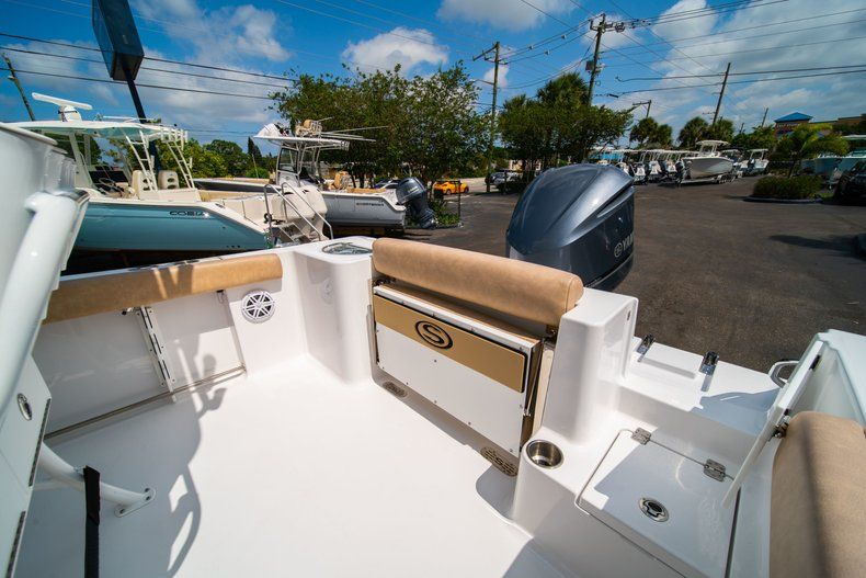 Thumbnail 17 for New 2019 Sportsman Open 232 Center Console boat for sale in West Palm Beach, FL