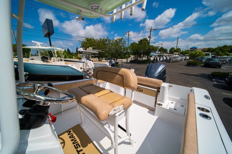 Thumbnail 30 for New 2019 Sportsman Open 232 Center Console boat for sale in West Palm Beach, FL