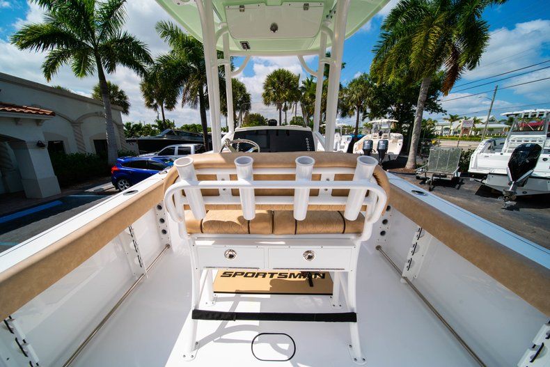 Thumbnail 13 for New 2019 Sportsman Open 232 Center Console boat for sale in West Palm Beach, FL