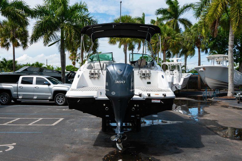 Thumbnail 6 for New 2019 Hurricane SD 2690 OB boat for sale in Vero Beach, FL