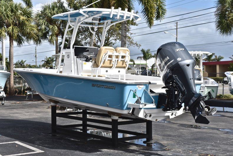 Thumbnail 5 for New 2019 Sportsman Masters 247 Bay Boat boat for sale in West Palm Beach, FL