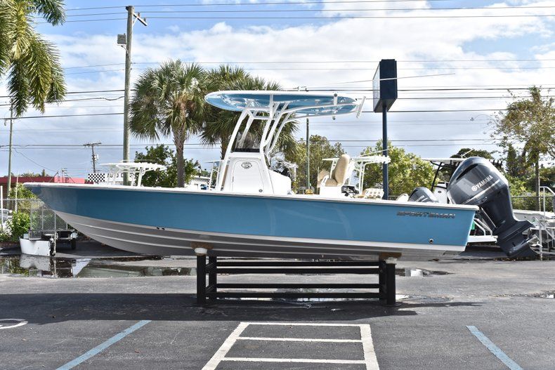 Thumbnail 4 for New 2019 Sportsman Masters 247 Bay Boat boat for sale in West Palm Beach, FL