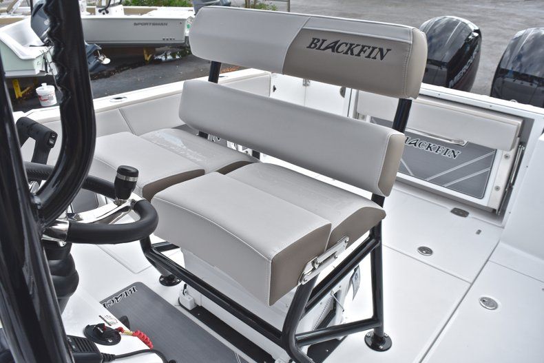 Thumbnail 25 for New 2019 Blackfin 242CC Center Console boat for sale in Fort Lauderdale, FL