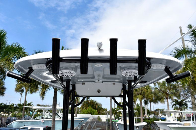 Thumbnail 26 for New 2019 Sportsman Open 232 Center Console boat for sale in Fort Lauderdale, FL