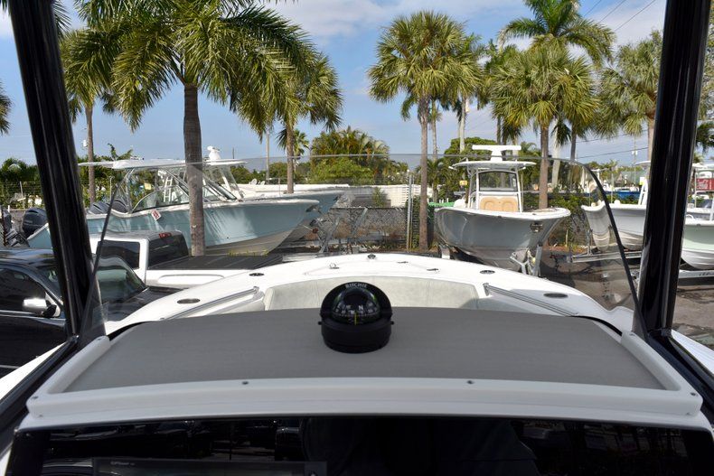 Thumbnail 33 for New 2019 Sportsman Open 232 Center Console boat for sale in Fort Lauderdale, FL