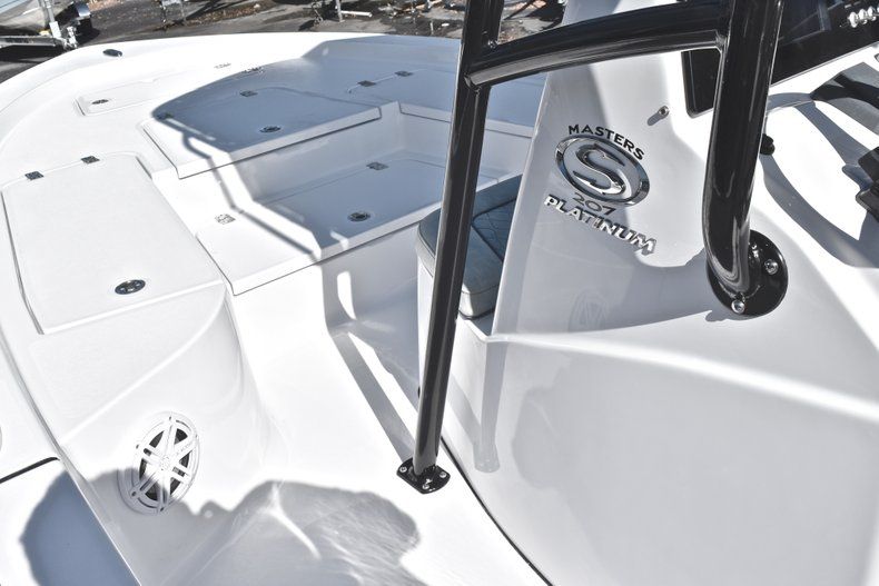 Thumbnail 42 for New 2019 Sportsman Masters 207 Bay Boat boat for sale in Fort Lauderdale, FL