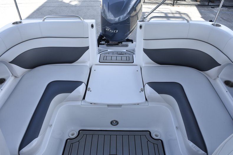 Thumbnail 24 for New 2019 Hurricane SD 2486 OB boat for sale in West Palm Beach, FL