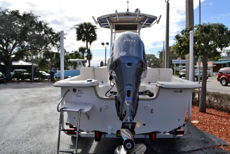 Thumbnail 19 for New 2019 Carolina Skiff 238 DLV boat for sale in Vero Beach, FL