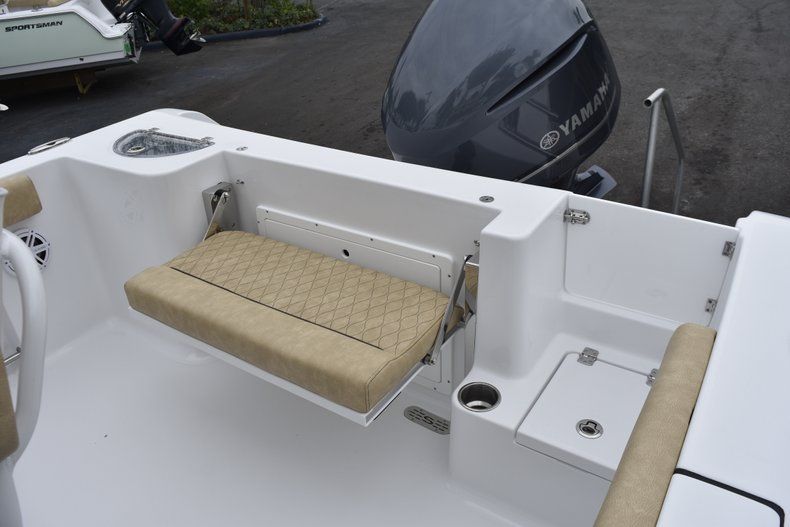 Thumbnail 14 for New 2019 Sportsman Open 232 Center Console boat for sale in Vero Beach, FL