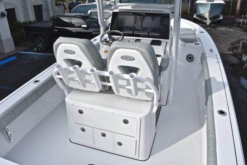 Thumbnail 10 for New 2019 Sportsman Masters 267 Bay Boat boat for sale in West Palm Beach, FL