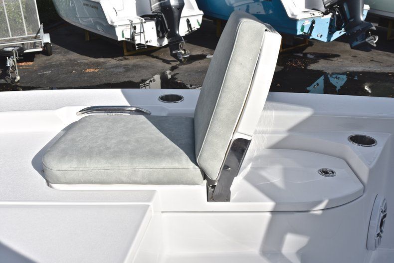 Thumbnail 74 for New 2019 Sportsman Masters 267 Bay Boat boat for sale in West Palm Beach, FL