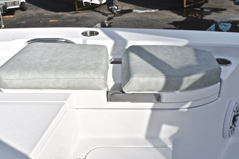 Thumbnail 73 for New 2019 Sportsman Masters 267 Bay Boat boat for sale in West Palm Beach, FL