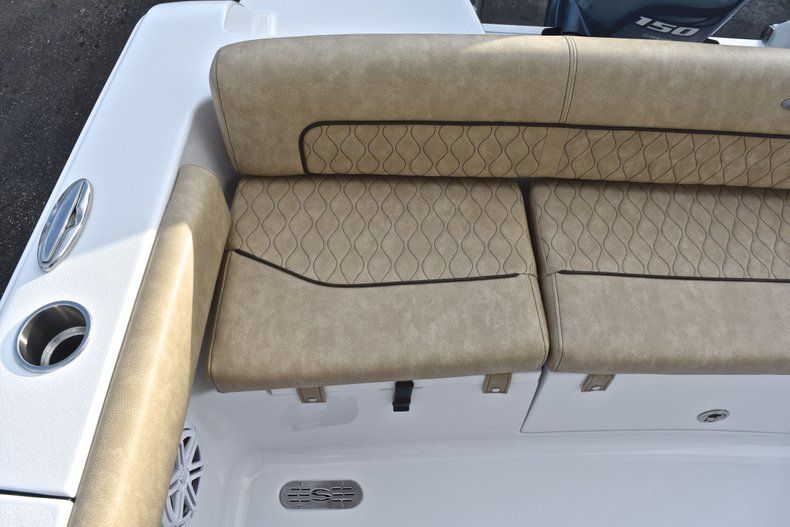 Thumbnail 12 for New 2019 Sportsman Heritage 211 Center Console boat for sale in West Palm Beach, FL
