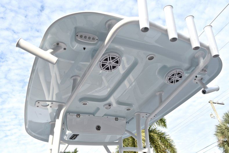 Thumbnail 23 for New 2019 Sportsman Heritage 211 Center Console boat for sale in West Palm Beach, FL