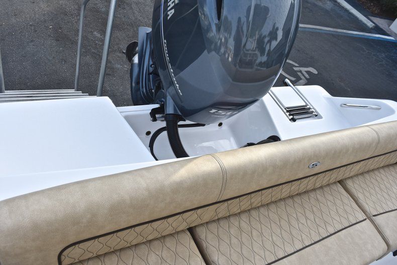 Thumbnail 11 for New 2019 Sportsman Heritage 211 Center Console boat for sale in West Palm Beach, FL