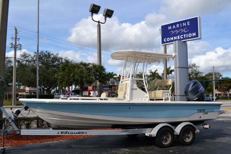 New 2019 Pathfinder 2200 TRS Bay Boat boat for sale in Vero Beach, FL