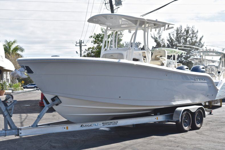 Thumbnail 5 for New 2019 Cobia 261 Center Console boat for sale in Miami, FL