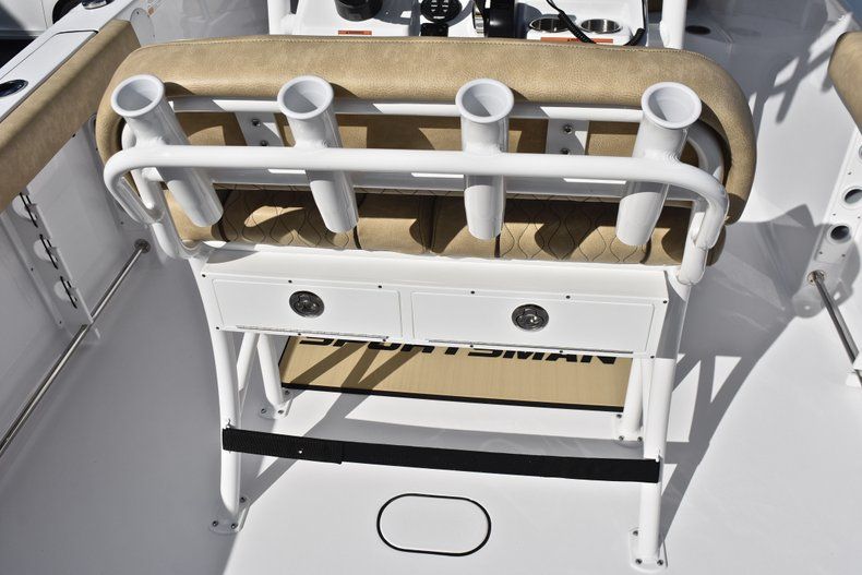 Thumbnail 20 for New 2019 Sportsman Heritage 231 Center Console boat for sale in West Palm Beach, FL