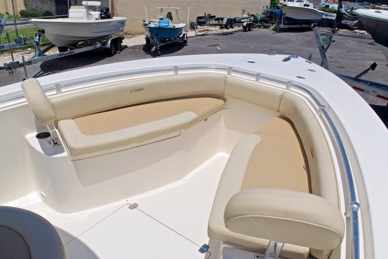 Thumbnail 12 for New 2015 Cobia 256 Center Console boat for sale in Miami, FL