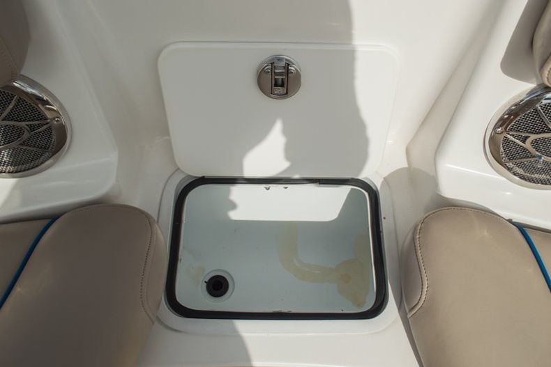 Thumbnail 46 for Used 2013 Hurricane SunDeck SD 2200 OB boat for sale in West Palm Beach, FL