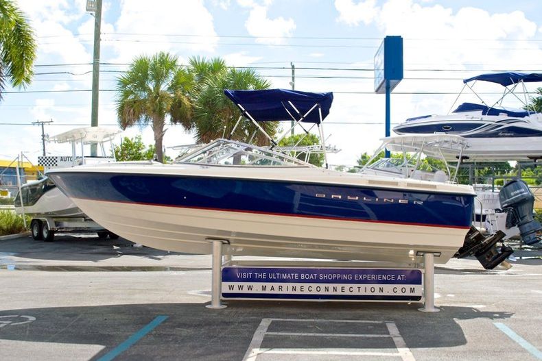 Thumbnail 4 for Used 2004 Bayliner 215 Bowrider boat for sale in West Palm Beach, FL