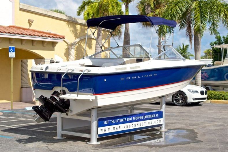 Thumbnail 7 for Used 2004 Bayliner 215 Bowrider boat for sale in West Palm Beach, FL