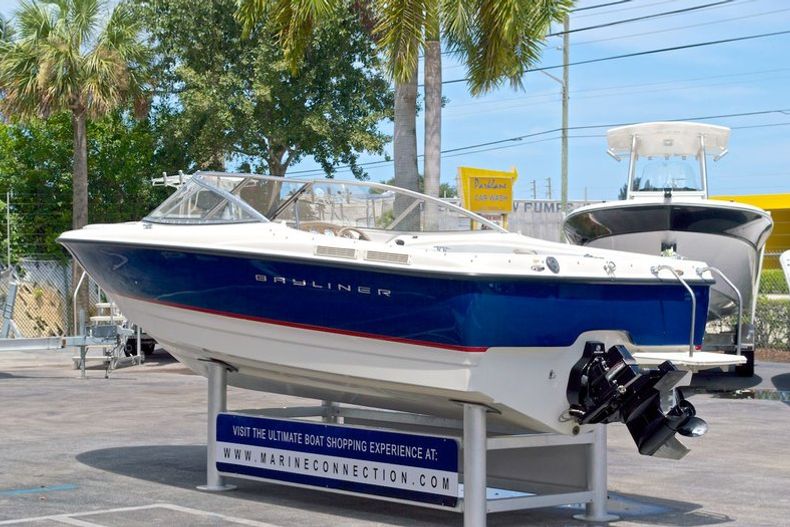 Thumbnail 13 for Used 2004 Bayliner 215 Bowrider boat for sale in West Palm Beach, FL