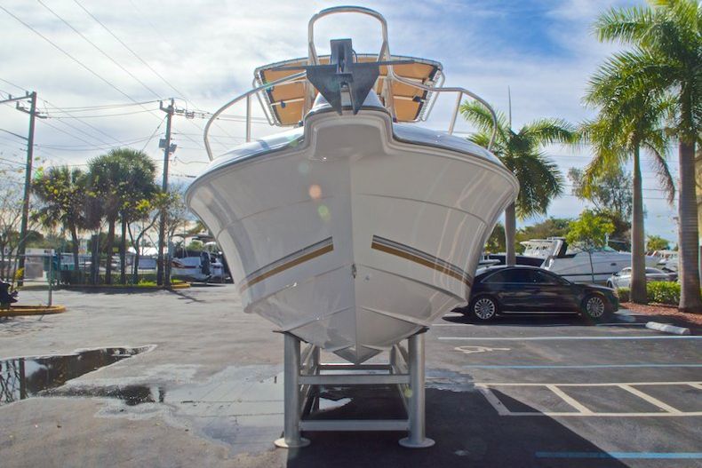 Thumbnail 2 for Used 2003 Aquasport 205 Osprey CC boat for sale in West Palm Beach, FL
