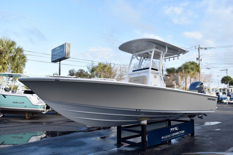 Thumbnail 3 for New 2019 Sportsman Masters 247 Bay Boat boat for sale in Miami, FL