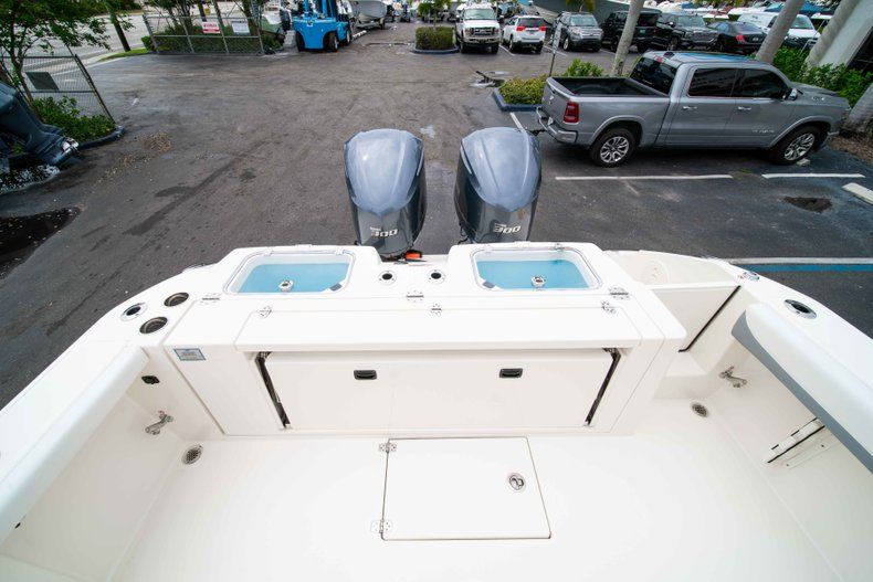 Thumbnail 12 for New 2019 Cobia 320 Center Console boat for sale in Vero Beach, FL