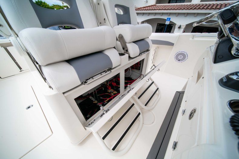 Thumbnail 41 for New 2019 Cobia 320 Center Console boat for sale in Vero Beach, FL