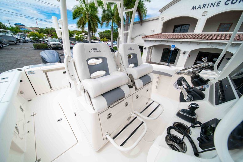 Thumbnail 40 for New 2019 Cobia 320 Center Console boat for sale in Vero Beach, FL