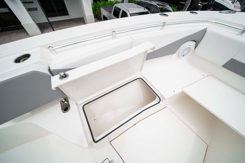 Thumbnail 51 for New 2019 Cobia 320 Center Console boat for sale in Vero Beach, FL