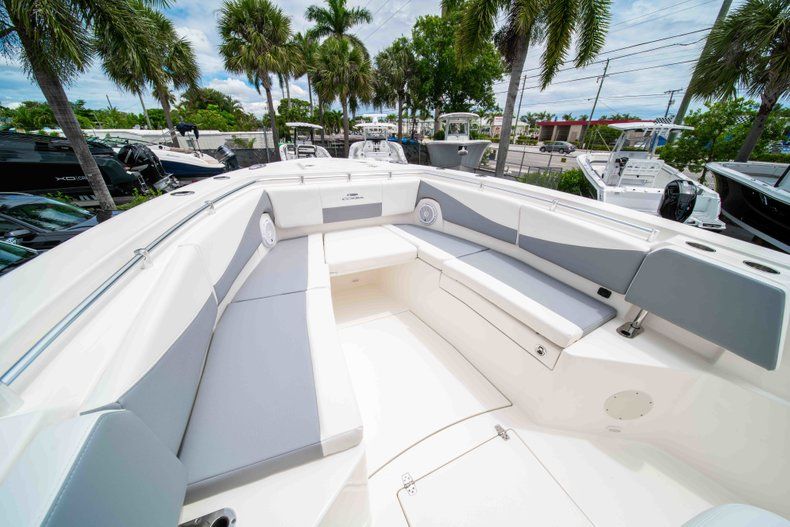 Thumbnail 45 for New 2019 Cobia 320 Center Console boat for sale in Vero Beach, FL
