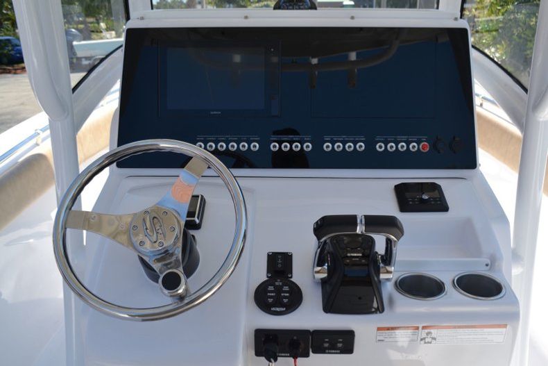 Thumbnail 13 for New 2019 Sportsman Heritage 251 Center Console boat for sale in Vero Beach, FL