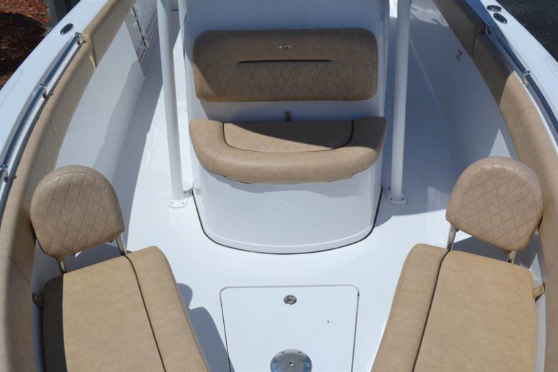 Thumbnail 20 for New 2019 Sportsman Heritage 251 Center Console boat for sale in Vero Beach, FL