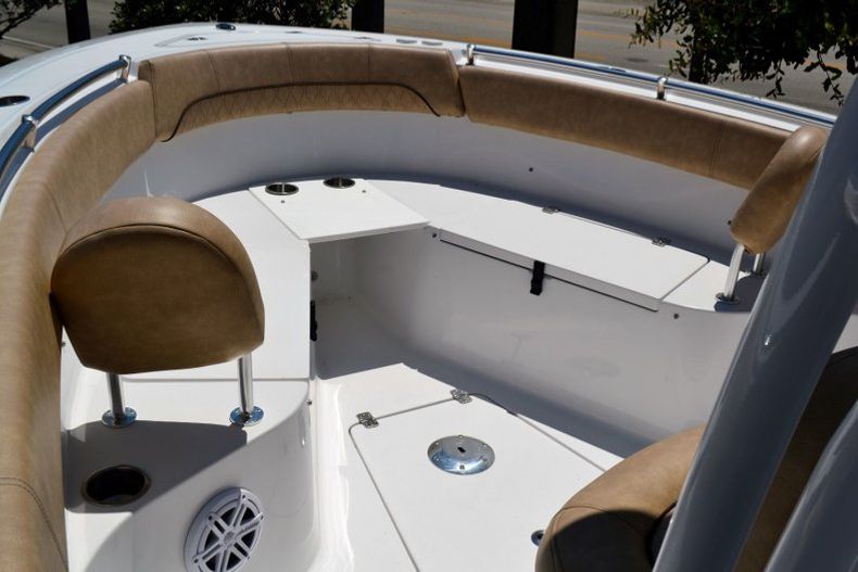 Thumbnail 16 for New 2019 Sportsman Heritage 251 Center Console boat for sale in Vero Beach, FL