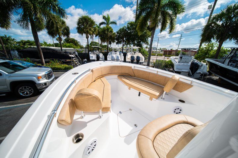 Thumbnail 32 for New 2019 Sportsman Open 232 Center Console boat for sale in West Palm Beach, FL