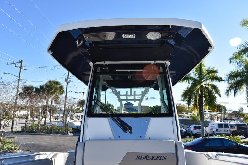 Thumbnail 70 for New 2019 Blackfin 272CC Center Console boat for sale in Fort Lauderdale, FL