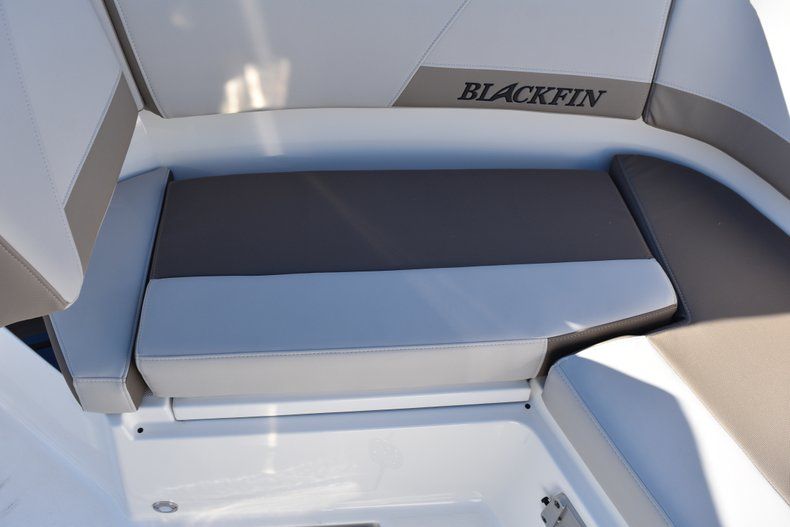 Thumbnail 73 for New 2019 Blackfin 272CC Center Console boat for sale in Fort Lauderdale, FL