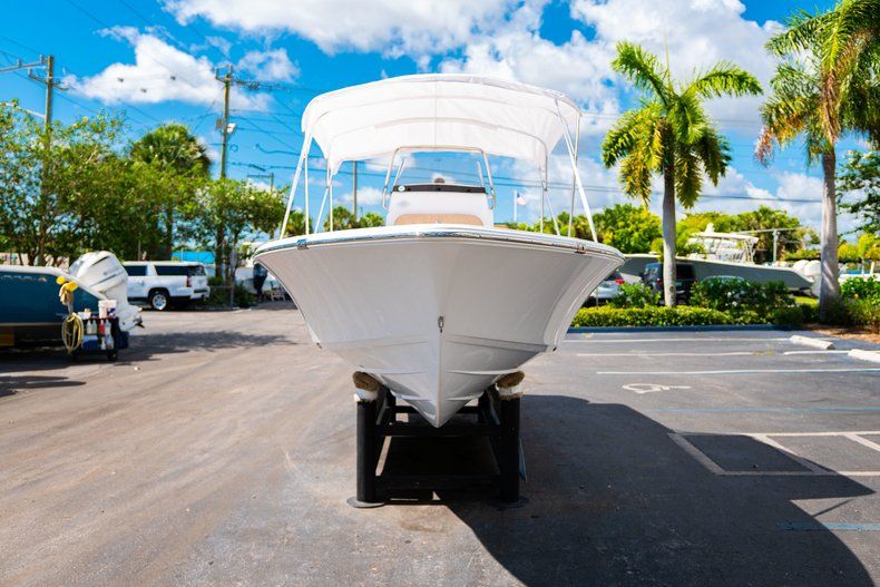 Thumbnail 38 for New 2019 Sportsman Masters 227 Bay Boat boat for sale in West Palm Beach, FL