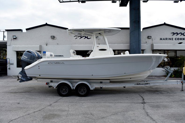 Thumbnail 4 for New 2019 Cobia 240 CC Center Console boat for sale in West Palm Beach, FL