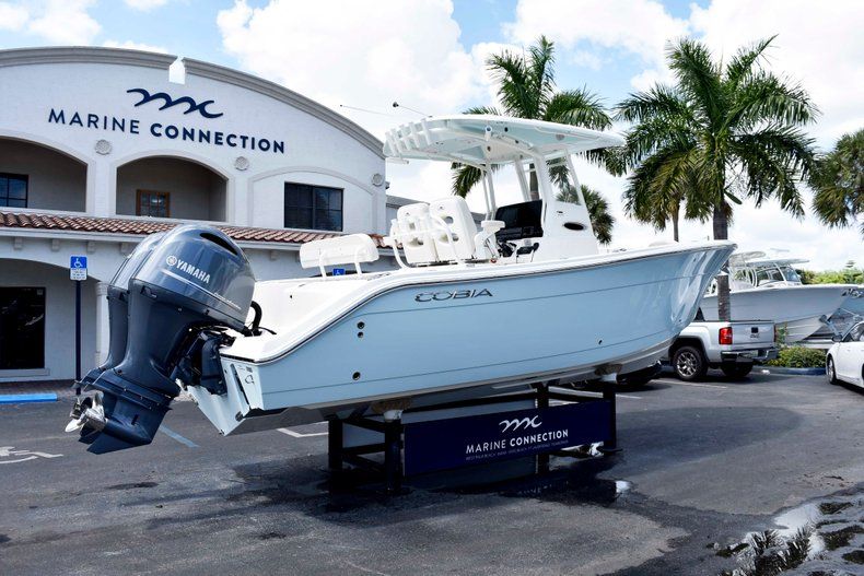 Thumbnail 7 for New 2019 Cobia 262 Center Console boat for sale in West Palm Beach, FL