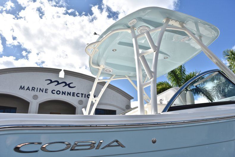 Thumbnail 9 for New 2019 Cobia 240 DC boat for sale in Vero Beach, FL