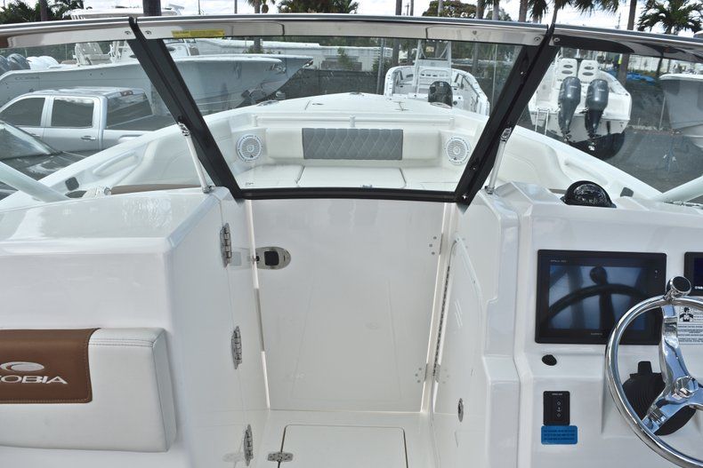 Thumbnail 58 for New 2019 Cobia 240 DC boat for sale in Vero Beach, FL