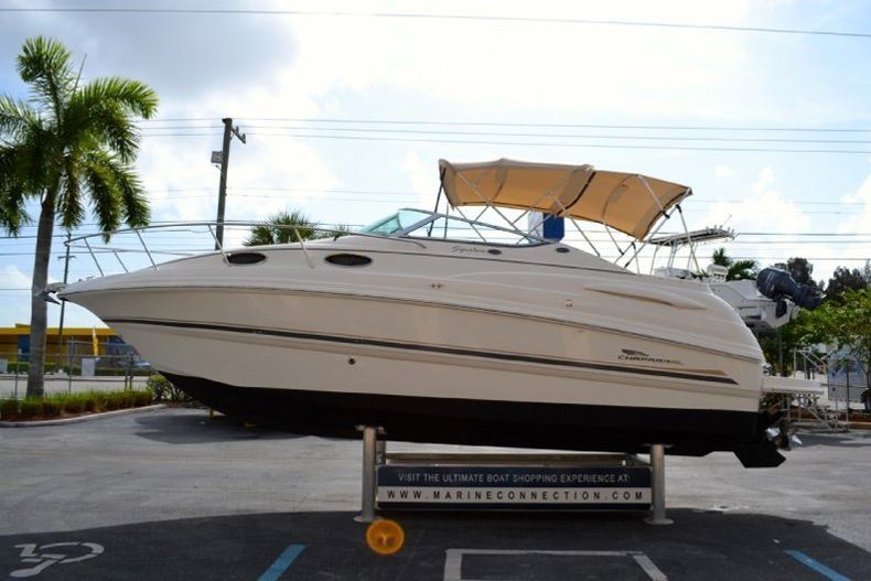 Thumbnail 6 for Used 2002 Chaparral 260 Signature Cruiser boat for sale in West Palm Beach, FL