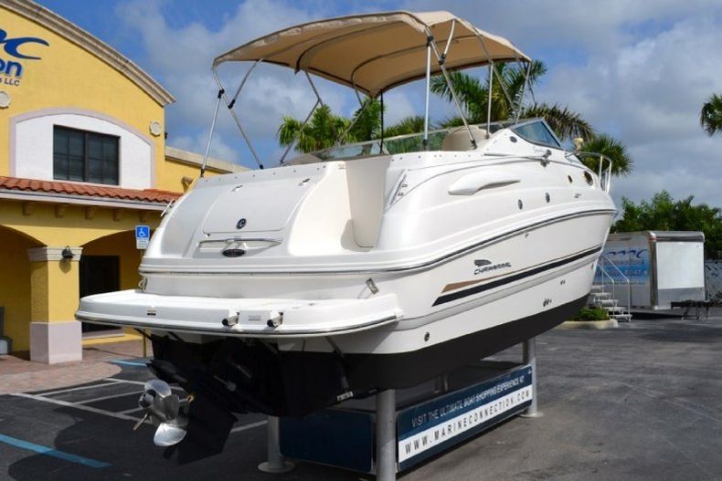 Thumbnail 9 for Used 2002 Chaparral 260 Signature Cruiser boat for sale in West Palm Beach, FL