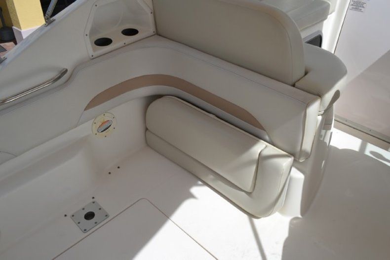 Thumbnail 42 for Used 2002 Chaparral 260 Signature Cruiser boat for sale in West Palm Beach, FL