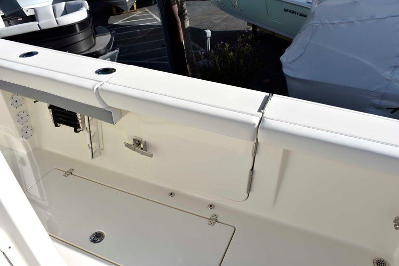 Thumbnail 31 for New 2019 Cobia 344 Center Console boat for sale in Vero Beach, FL