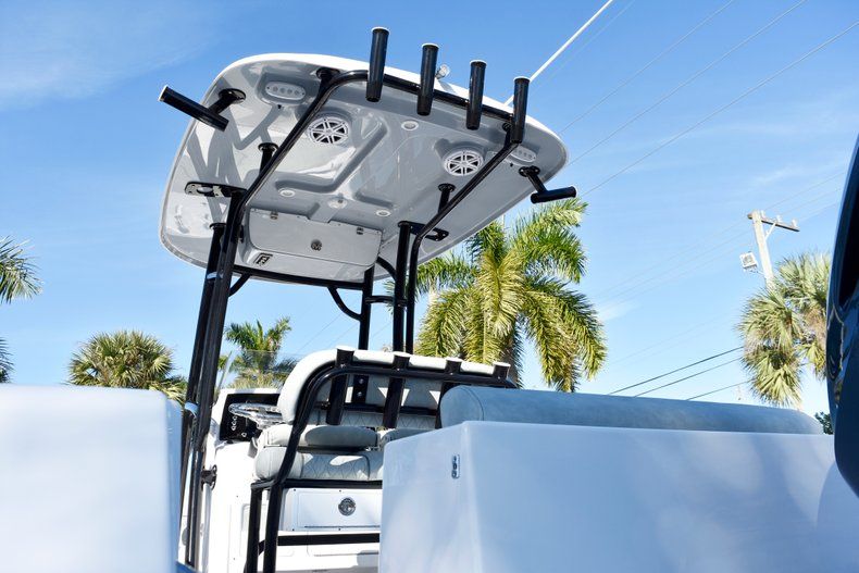Thumbnail 10 for New 2019 Sportsman Open 232 Center Console boat for sale in West Palm Beach, FL